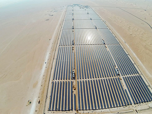 Le site solaire de Dubaï vise à atteindre 5 GW d'ici 2030
