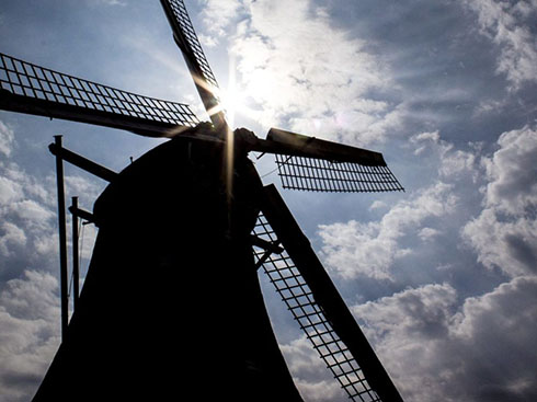 Les Pays-Bas ajouteront 3,3 GW d'énergie solaire cette année
