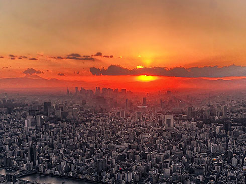 Tokyo se prépare aux exigences photovoltaïques obligatoires pour les nouveaux bâtiments et maisons
