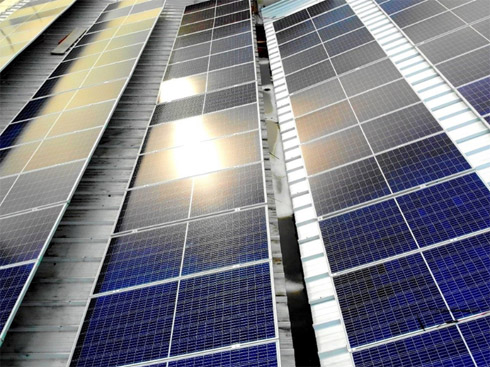 maruti suzuki india installe un carport solaire de 20 MW dans son usine de manesar
